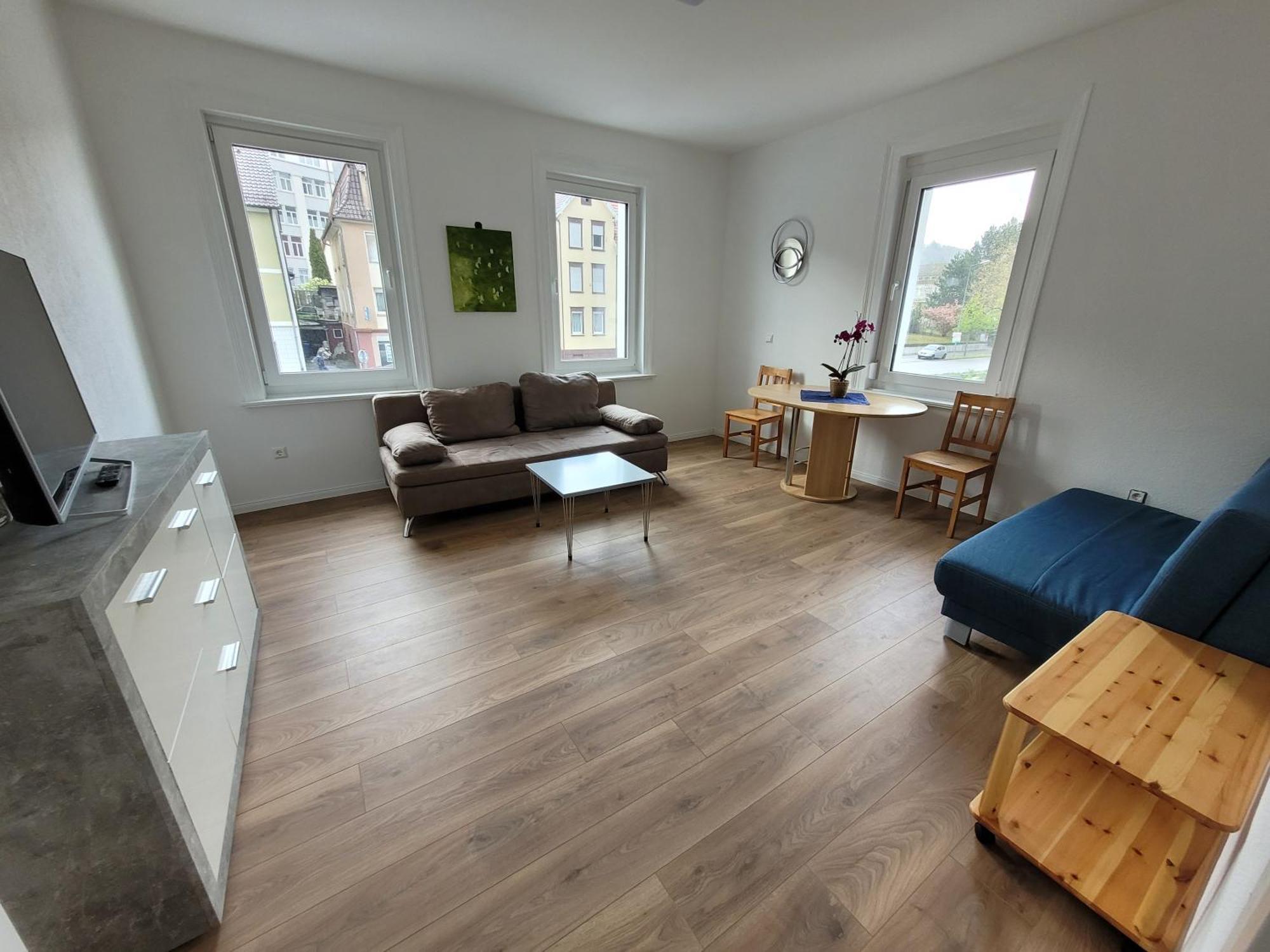 Schoene 3,5 Zimmer Handwerkerwohnung Free Parking Gute Lage Albstadt Luaran gambar
